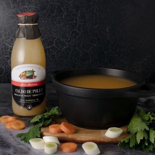 Caldo de pollo, Just Married