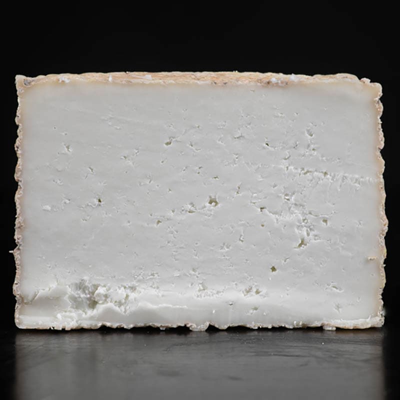 Queso Semicurado de cabra, Quesería Collados