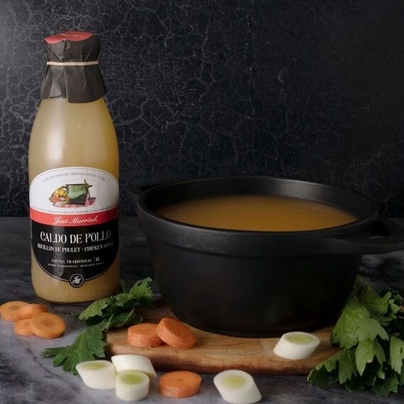 Caldo de pollo, Just Married
