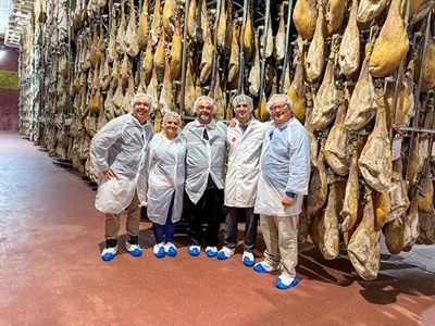 How to convince North American gourmet distributors