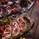 El día que España decidió rebajar su leyenda: el jamón ibérico al 50%