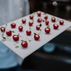 Como obtener la Felicidad: el placer de comer productos gastronómicos españoles Premium
