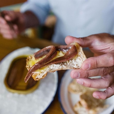 The best anchovy in the world comes from the Cantabrian Sea (and the Italians knew it)