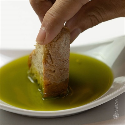 Comment choisir la meilleure huile d'olive extra vierge