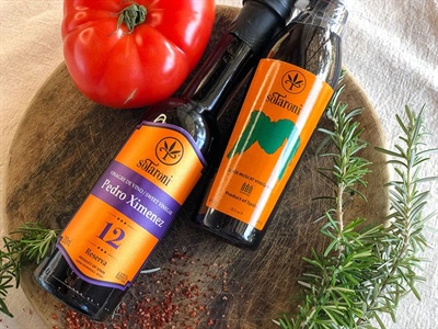How is Sherry vinegar made?