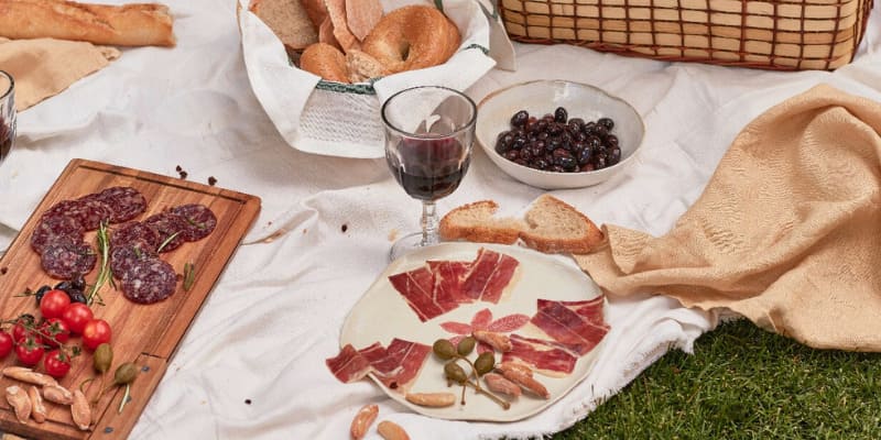 Le pique-nique parfait… commence par une bouchée d'Espagne